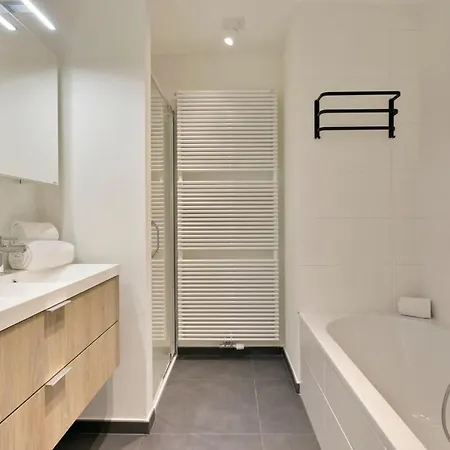 Huswell - Bright, Modern With Terrace Near Ostenda