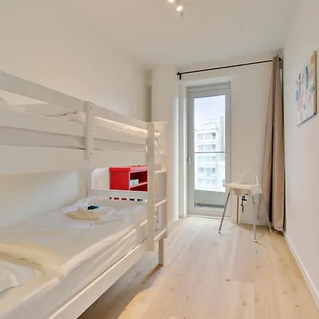 Huswell - Bright, Modern With Terrace Near Apartamento