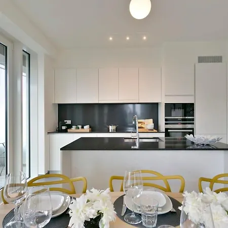 Casiola - Bright, Modern With Terrace Near Appartement Ostende
